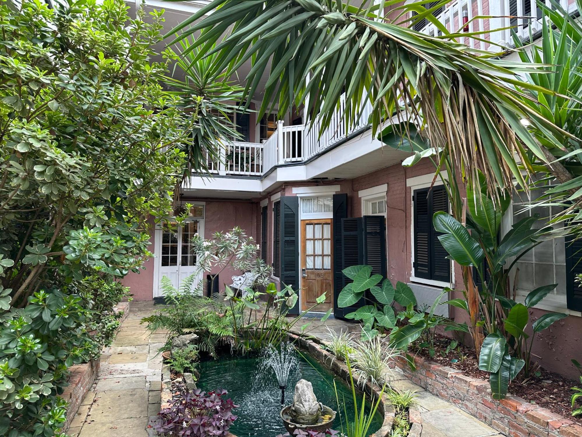 Lamothe House Hotel A French Quarter Guest Houses Property New Orleans Exteriör bild