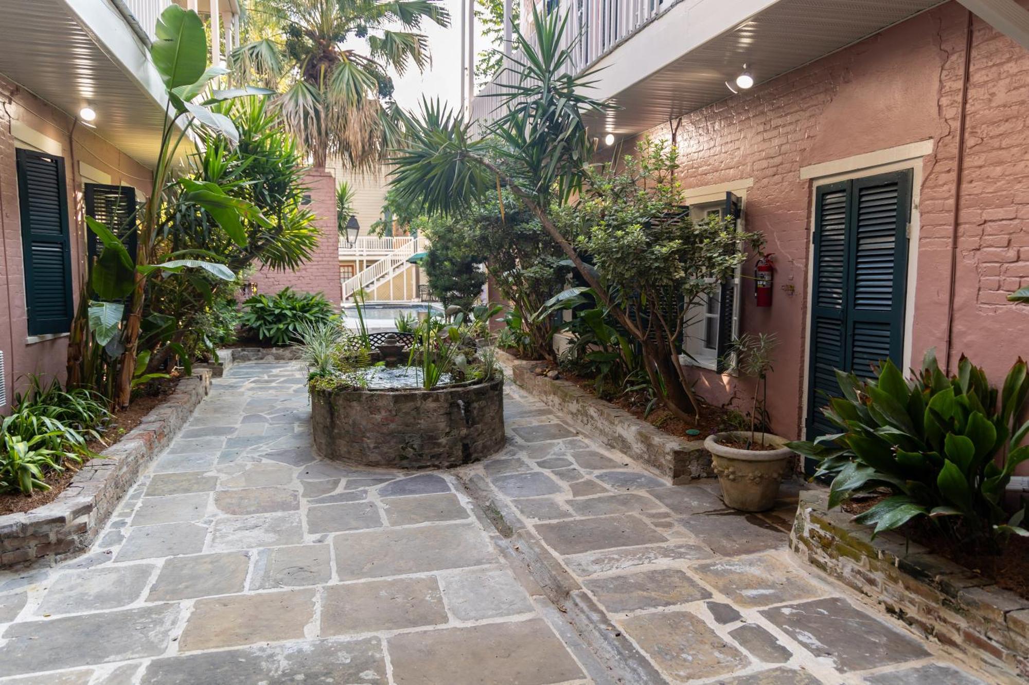 Lamothe House Hotel A French Quarter Guest Houses Property New Orleans Exteriör bild